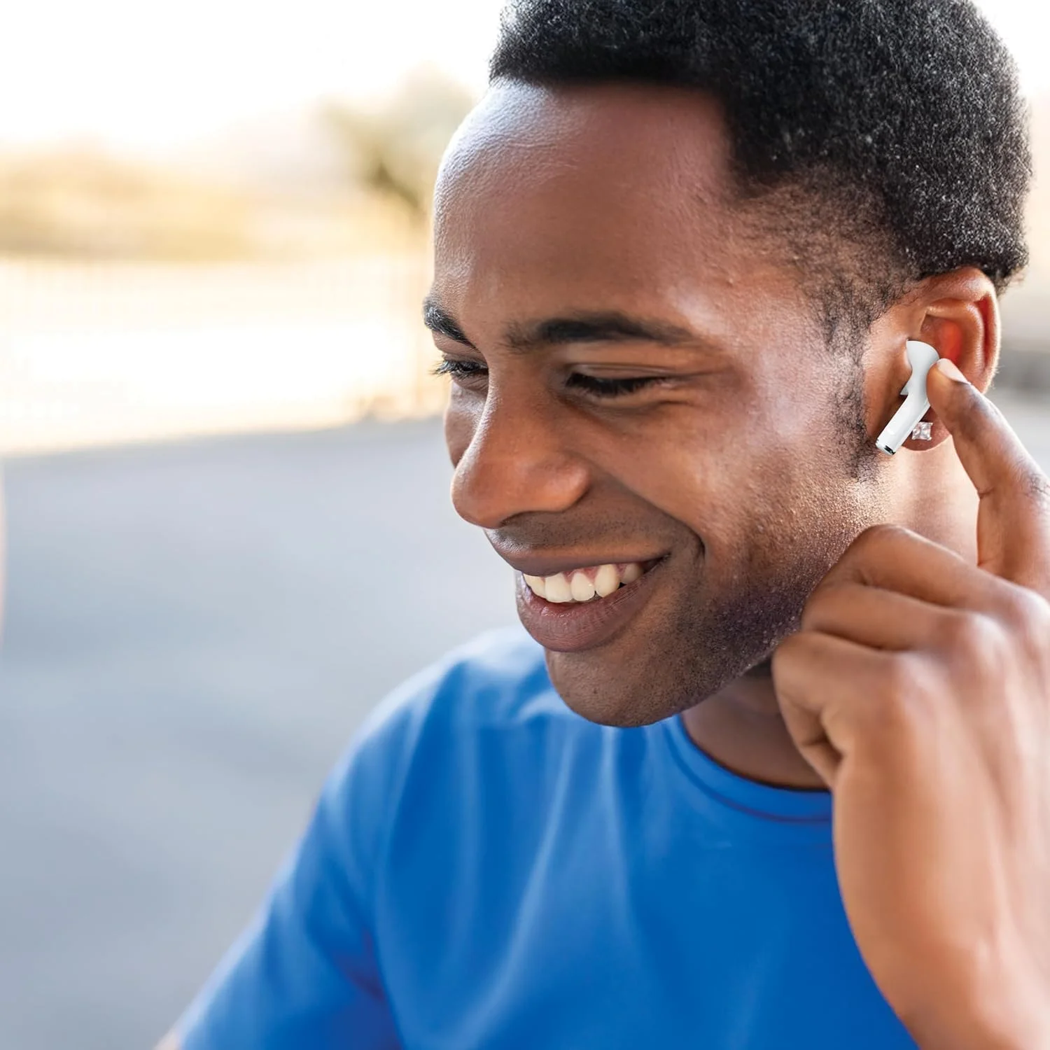 هدفون بی سیم Porodo Soundtec Nimbus، BT V5.4، دستیار صوتی، کنترل لمسی، 5 ساعت پخش، صدای استریو، حالت موسیقی، برد انتقال 10 متری، درگاه شارژ Type-C - سفید هدفون بی سیم Porodo Soundtec Nimbus، BT V5.4، دستیار صوتی، کنترل لمسی، 5 ساعت پخش، صدای استریو، حالت موسیقی، برد انتقال 10 متری، درگاه شارژ Type-C - سفید