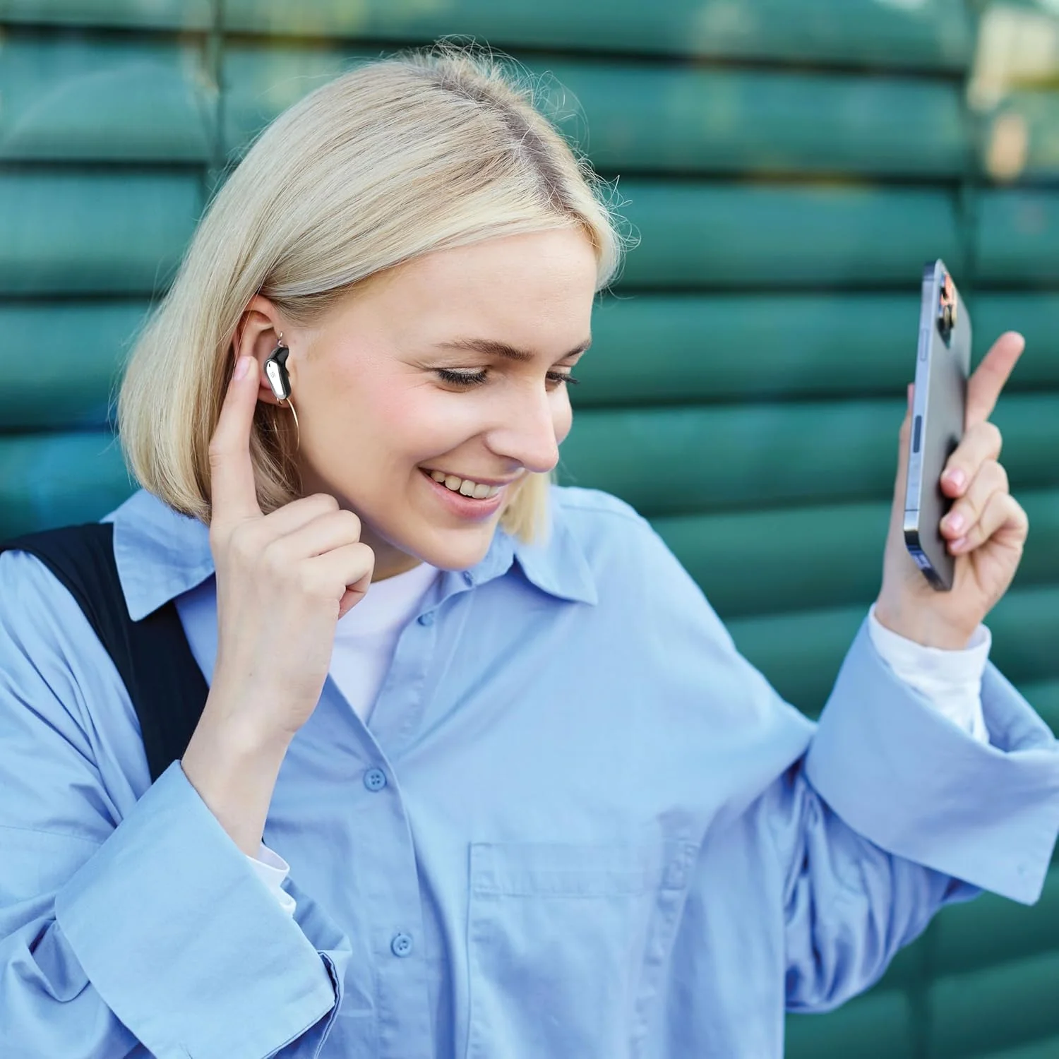 هدفون بی سیم Porodo Soundtec Gravis، صدای فراگیر، بیس عمیق، 5 ساعت پخش، مقاوم در برابر آب و عرق، کنترل لمسی، دستیار صوتی، صدای استریو، پشتیبانی از سیری (مشکی) هدفون بی سیم Porodo Soundtec Gravis، صدای فراگیر، بیس عمیق، 5 ساعت پخش، مقاوم در برابر آب و عرق، کنترل لمسی، دستیار صوتی، صدای استریو، پشتیبانی از سیری (مشکی)