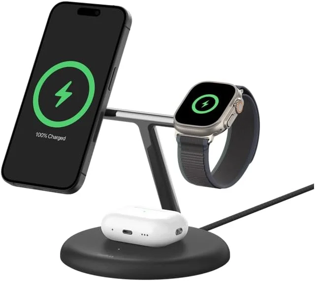 پایه شارژ بیسیم 3 در 1 بلکین BoostCharge Pro با Qi2 (15 وات) به همراه آداپتور برق - مشکی پایه شارژ بیسیم 3 در 1 بلکین BoostCharge Pro با Qi2 (15 وات) به همراه آداپتور برق - مشکی