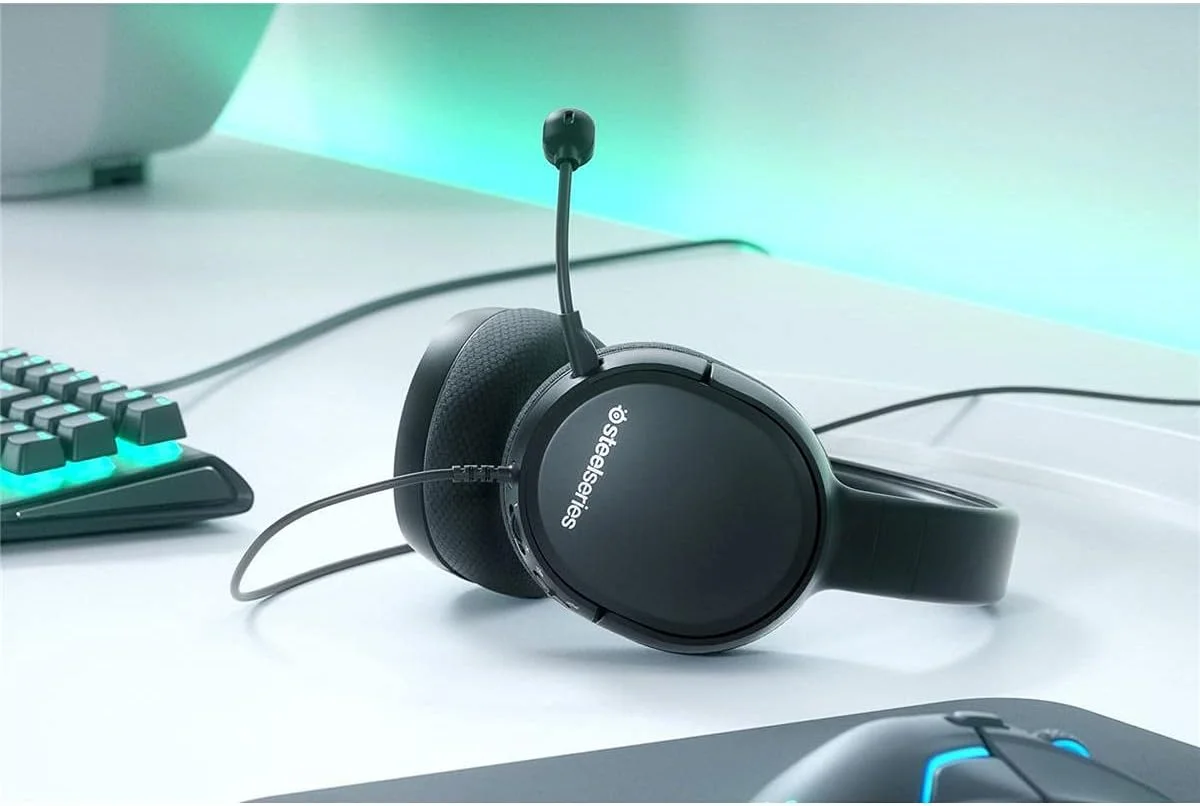 هدست گیمینگ سیمی SteelSeries Arctis 1 – میکروفون ClearCast جداشدنی – هدبند سبک وزن تقویت شده با فولاد – برای PS4، PC، Xbox، Nintendo Switch و Lite، موبایل