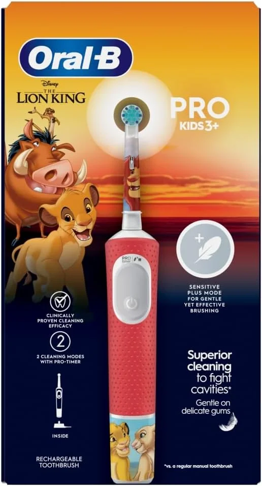 مسواک برقی کودکانه Oral-B Pro Kids، 1 دسته با طرح شیر شاه دیزنی، 1 سری مسواک، طراحی شده توسط Braun، برای سنین 3 سال به بالا