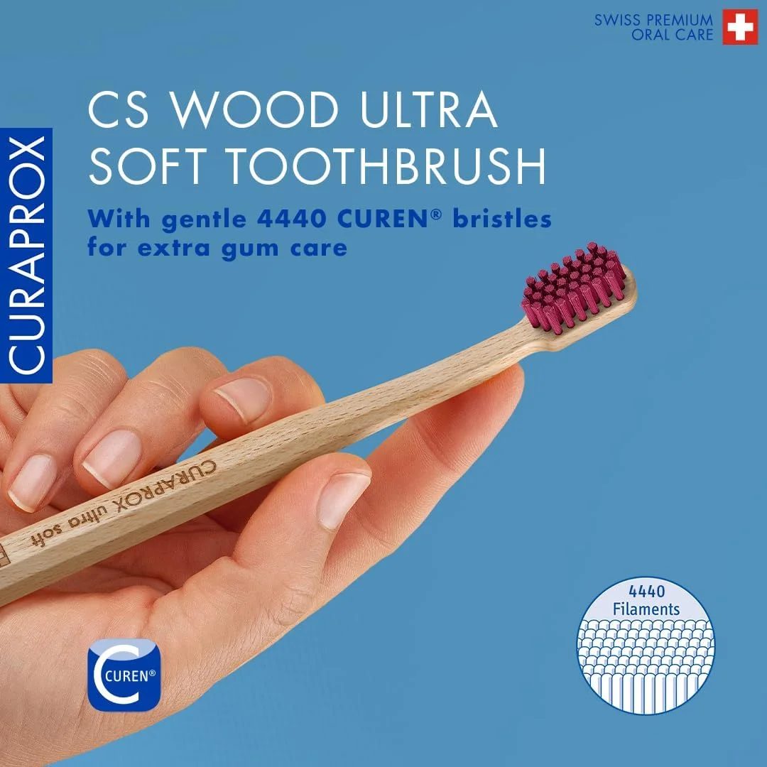مسواک فوقالعاده نرم Curaprox CS Wood I دارای 4440 رشته CUREN® برای دندانها و لثههای سالمتر I دسته چوبی از جنس چوب راش پایدار I تمیز کردن ملایم برای بزرگسالان، بسته تکی مسواک فوقالعاده نرم Curaprox CS Wood I دارای 4440 رشته CUREN® برای دندانها و لثههای سالمتر I دسته چوبی از جنس چوب راش پایدار I تمیز کردن ملایم برای بزرگسالان، بسته تکی