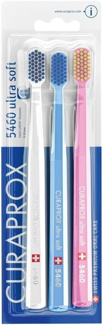 مسواک بسیار نرم Curaprox، 3 عدد، 5460. تمیز کردن بهتر و احساس نرمی بیشتر، در رنگ های آسمانی، برای خانم ها.