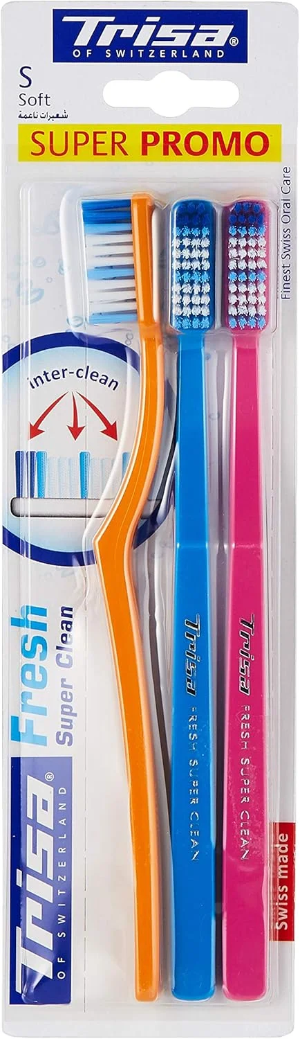 مسواک نرم بزرگسال تریزا فرش سوپر کلین با درپوش مسافرتی، ساخت سوئیس، بهترین مراقبت دهان و دندان سوئیسی، انتهای فیلامنت کاملا گرد، بسته متنوع 3 عددی.