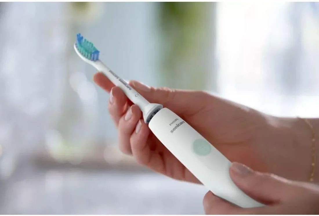 مسواک برقی شارژی فیلیپس Sonicare HX3665/04 سری 2300 با عملکرد پاک کنندگی پویا، Quadpacer و SmarTimer داخلی - (سیاه و سفید)