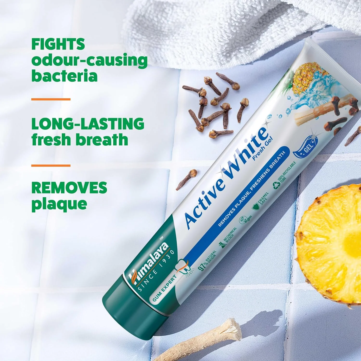 خمیر دندان گیاهی اکتیو وایت هیمالیا از سال 1930، به آرامی لکه ها را از بین می برد و دندان هایی سفیدتر و درخشان تر به ارمغان می آورد - 2 عدد 100 میلی لیتری