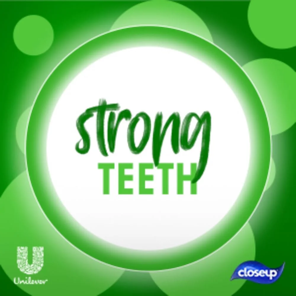 خمیر دندان کلوز آپ یخی سفید Winterblast، 75 میلی لیتر (بسته 2 عددی)