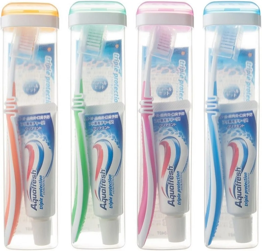 مجموعه مسافرتی آکوافرش [شبه دارو] شامل خمیر دندان نعناع شفاف 35 گرمی + یک عدد مسواک