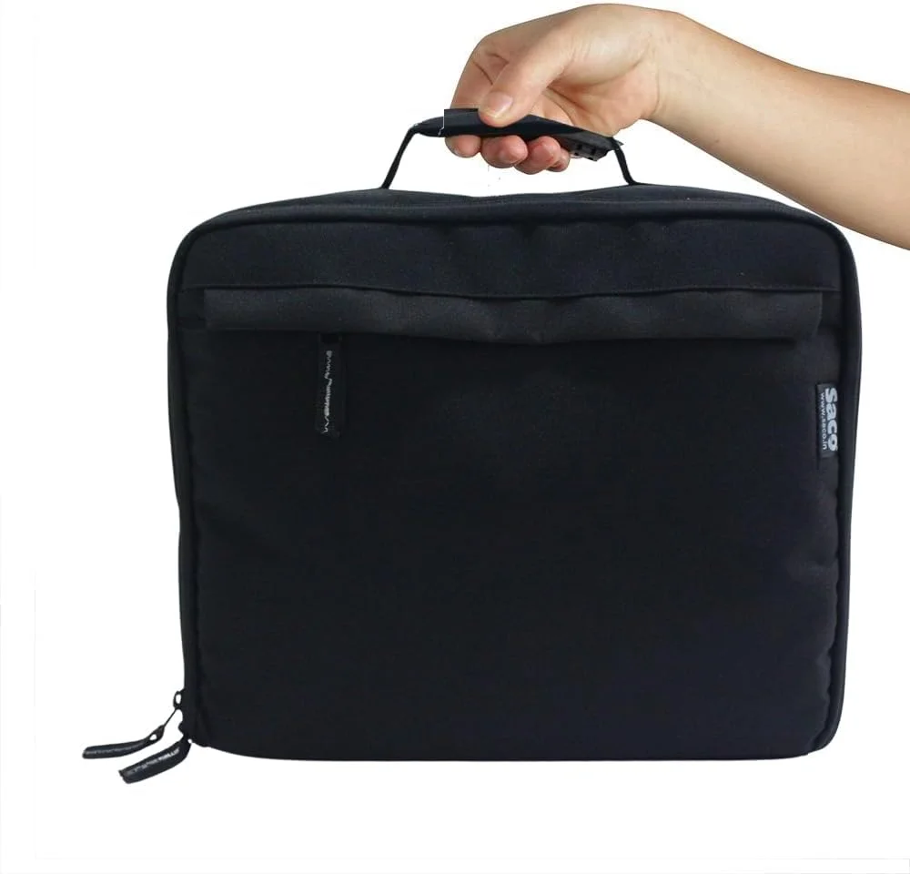 کیف حمل پروژکتور ساکو، کیف حمل مسافرتی قابل حمل سازگار تا 32 x 27 x 11 سانتی متر (طول x ارتفاع x عرض) با بند شانه ای قابل تنظیم و بالشتک دار (مناسب برای اکثر پروژکتورهای اصلی) - مشکی کیف حمل پروژکتور ساکو، کیف حمل مسافرتی قابل حمل سازگار تا 32 x 27 x 11 سانتی متر (طول x ارتفاع x عرض) با بند شانه ای قابل تنظیم و بالشتک دار (مناسب برای اکثر پروژکتورهای اصلی) - مشکی