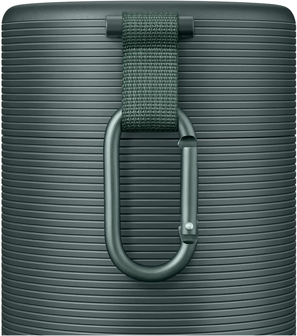 کیف حمل پروژکتور هوشمند قابل حمل SAMSUNG The Freestyle، مقاوم در برابر آب و هوا با استاندارد IP55، مقاوم در برابر خراش، جمع و جور، شیک، طراحی لوله ای با گیره، مدل VG-SCLA00NG کیف حمل پروژکتور هوشمند قابل حمل SAMSUNG The Freestyle، مقاوم در برابر آب و هوا با استاندارد IP55، مقاوم در برابر خراش، جمع و جور، شیک، طراحی لوله ای با گیره، مدل VG-SCLA00NG