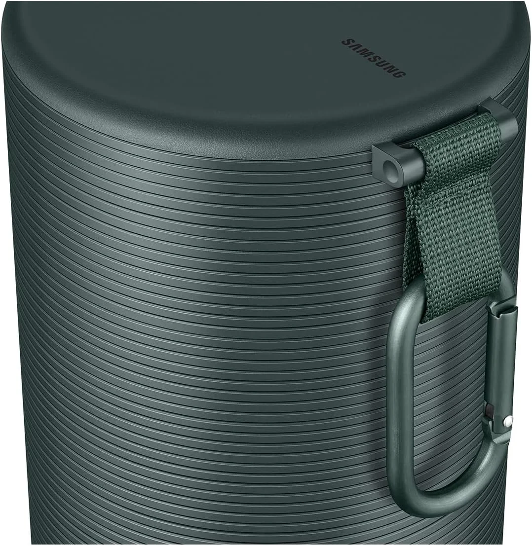کیف حمل پروژکتور هوشمند قابل حمل SAMSUNG The Freestyle، مقاوم در برابر آب و هوا با استاندارد IP55، مقاوم در برابر خراش، جمع و جور، شیک، طراحی لوله ای با گیره، مدل VG-SCLA00NG کیف حمل پروژکتور هوشمند قابل حمل SAMSUNG The Freestyle، مقاوم در برابر آب و هوا با استاندارد IP55، مقاوم در برابر خراش، جمع و جور، شیک، طراحی لوله ای با گیره، مدل VG-SCLA00NG