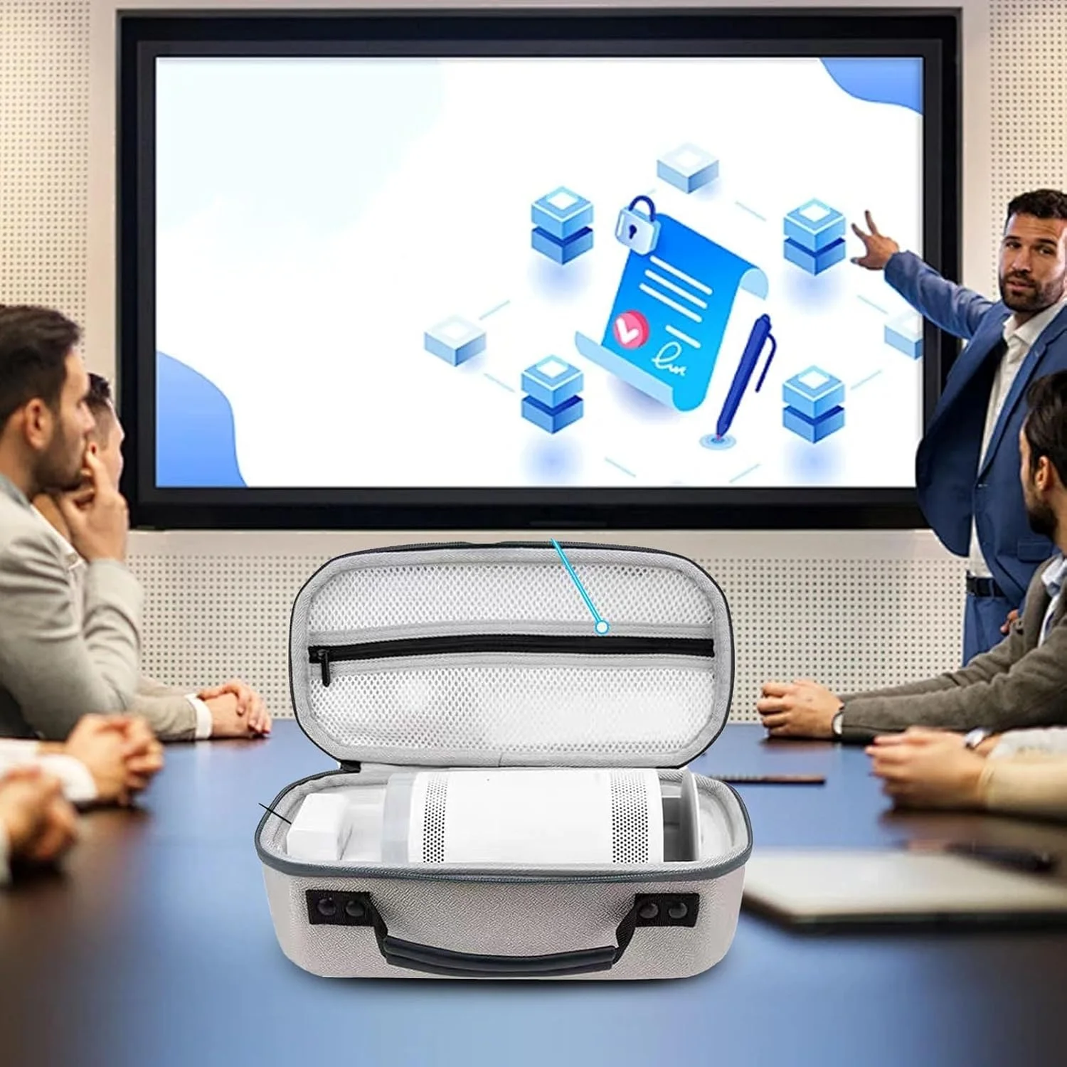 کیف حمل سخت پروژکتور، کیف حمل پروژکتور قابل حمل و ایمن با آستر مخملی فوق العاده نرم برای بیرون رفتن