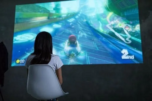 رنگ پرده نمایش پروژکتور اسمارتِر سِرفیسِز برای دیوار 4K، 8K (4.5 متر مربع) - رنگ پرده نمایش خاکستری روشن با کنتراست بالا | رنگ پروژکتور 4K با مقدار گین 0.76 | رنگ دیوار پروژکتور برای استفاده در فضای داخلی رنگ پرده نمایش پروژکتور اسمارتِر سِرفیسِز برای دیوار 4K، 8K (4.5 متر مربع) - رنگ پرده نمایش خاکستری روشن با کنتراست بالا | رنگ پروژکتور 4K با مقدار گین 0.76 | رنگ دیوار پروژکتور برای استفاده در فضای داخلی