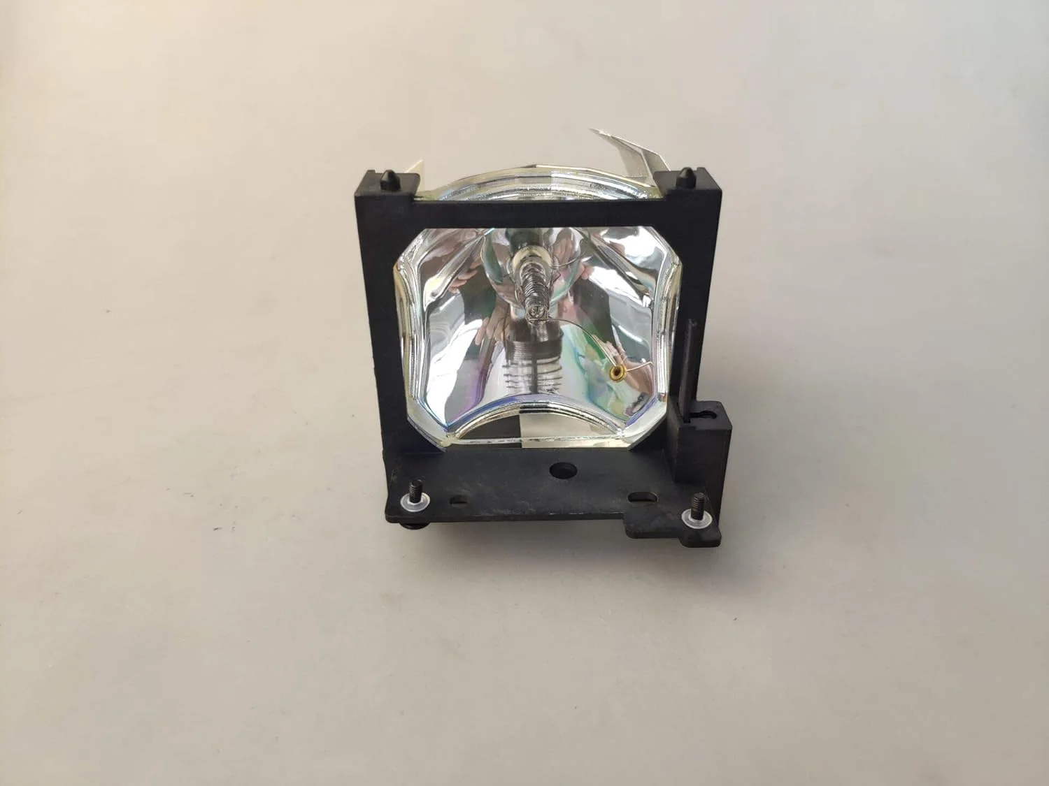 لامپ پروژکتور جایگزین Supermait DT00471 با محفظه سازگار با HITACHI CP-HX2080 CP-S420 CP-S420W CP-S420WA CP-X430 MC-X2500 MVP-X12 SRP-2600 CP-X430W CP-X430WA CP HX2080 CP S420 Lamp لامپ پروژکتور جایگزین Supermait DT00471 با محفظه سازگار با HITACHI CP-HX2080 CP-S420 CP-S420W CP-S420WA CP-X430 MC-X2500 MVP-X12 SRP-2600 CP-X430W CP-X430WA CP HX2080 CP S420 Lamp