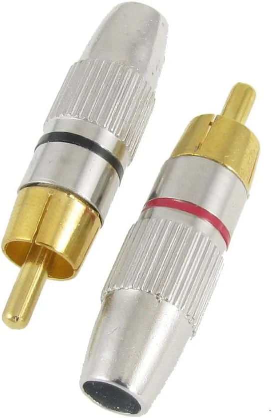 دو عدد آداپتور RCA نر برای اتصال کابل های صوتی و تصویری دو عدد آداپتور RCA نر برای اتصال کابل های صوتی و تصویری