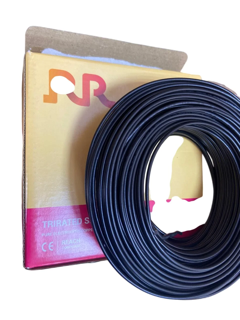 سیم تابلویی ۰.۷۵ میلی‌متر مربع - کابل برق مشکی | سیم مسی مقاوم در برابر حرارت ۱۰۵ درجه سانتیگراد | کلاف سیم تک رشته با عایق PVC برای تابلوهای کنترل و سیم‌کشی عمومی