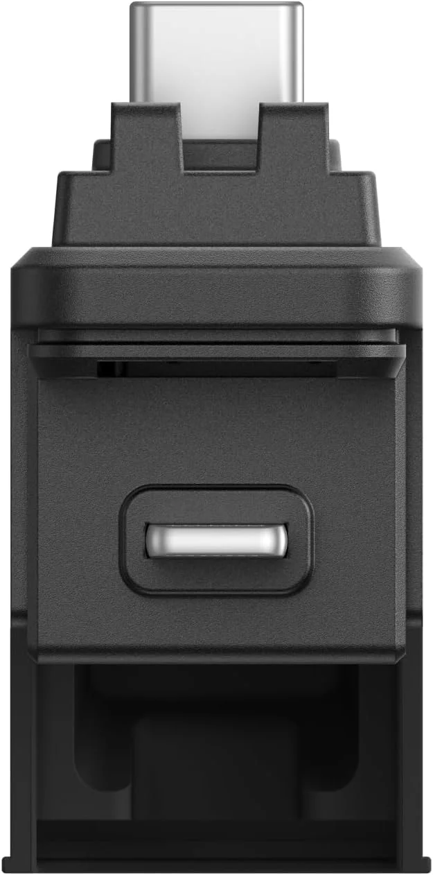 کارت خوان سریع Insta360 X5 کارت خوان سریع Insta360 X5