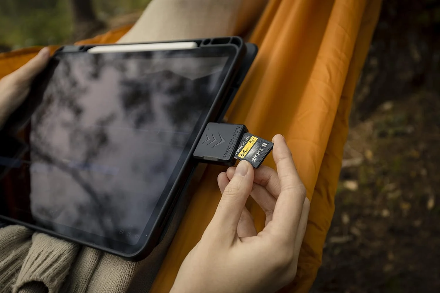 کارت خوان دوگانه موبایل ProGrade Digital SDXC و microSDXC با پورت USB-C 3.2 Gen 2 (PGM0.5)