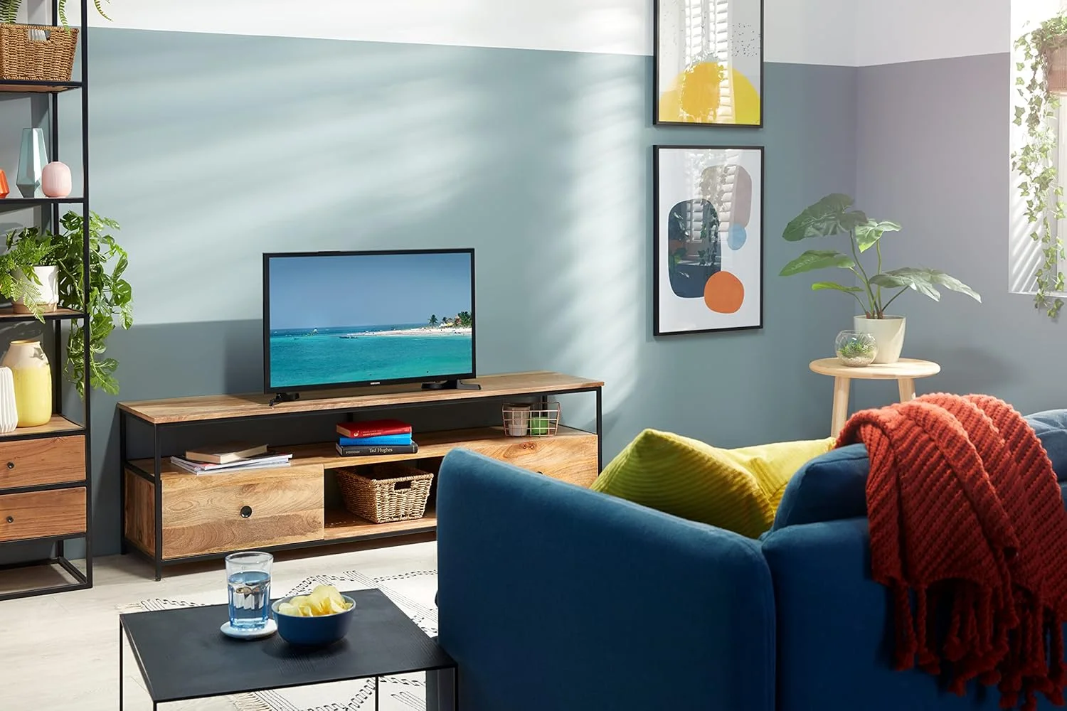 تلویزیون هوشمند ال ای دی سامسونگ 32 اینچ مدل T5300 با کیفیت تصویر Full HD و HDR، دارای تقویت کننده کنتراست و فناوری Purcolour، مشکی، UE32T5300CKXXU تلویزیون هوشمند ال ای دی سامسونگ 32 اینچ مدل T5300 با کیفیت تصویر Full HD و HDR، دارای تقویت کننده کنتراست و فناوری Purcolour، مشکی، UE32T5300CKXXU