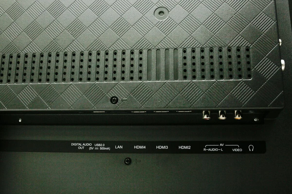 تلویزیون هوشمند 85 اینچی Blaupunkt 4K-UHD اندروید با Dolby Vision Dolby Atmos بلوتوث -85UB6210D ابعاد 189.9x45.1x117.16 سانتی متر - مشکی تلویزیون هوشمند 85 اینچی Blaupunkt 4K-UHD اندروید با Dolby Vision Dolby Atmos بلوتوث -85UB6210D ابعاد 189.9x45.1x117.16 سانتی متر - مشکی