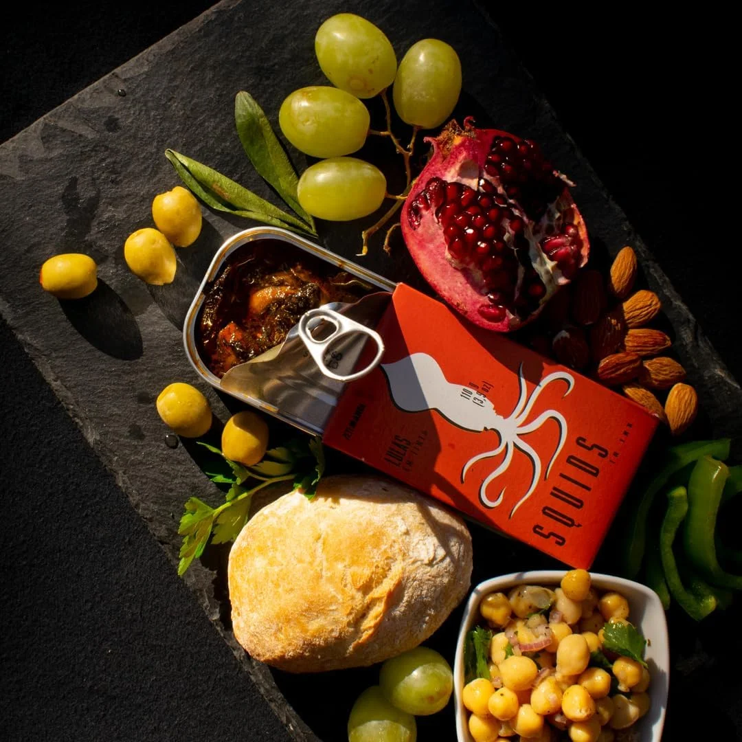 ماهی مرکب اسپانیایی آتی مانل کنسرو شده در جوهر | صید وحشی، حاوی ویتامین های B، امگا 3 | غذای دریایی کنسرو شده | قوطی 110 گرمی