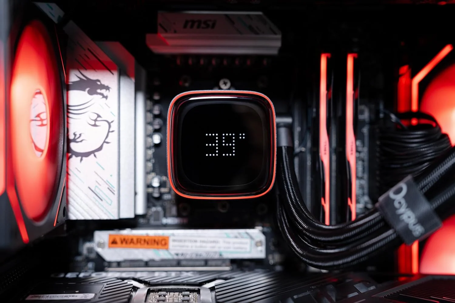 خنک کننده مایع پردازنده Ocypus Iota L36 360mm AIO با پمپ ARGB دیجیتال 3100 دور در دقیقه، سیستم های خنک کننده آبی با عملکرد بالا با فن های FDB PWM، مناسب برای AMD و Intel LGA (مشکی) خنک کننده مایع پردازنده Ocypus Iota L36 360mm AIO با پمپ ARGB دیجیتال 3100 دور در دقیقه، سیستم های خنک کننده آبی با عملکرد بالا با فن های FDB PWM، مناسب برای AMD و Intel LGA (مشکی)