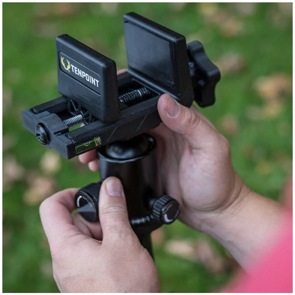 پایه دوربین سه پایه TenPoint Axis - ثبات تیراندازی ویژه طراحی شده برای شکار - از 25 اینچ تا 40 اینچ امتداد می یابد - طراحی سبک و جمع و جور - شامل دو تراز داخلی و کیف حمل