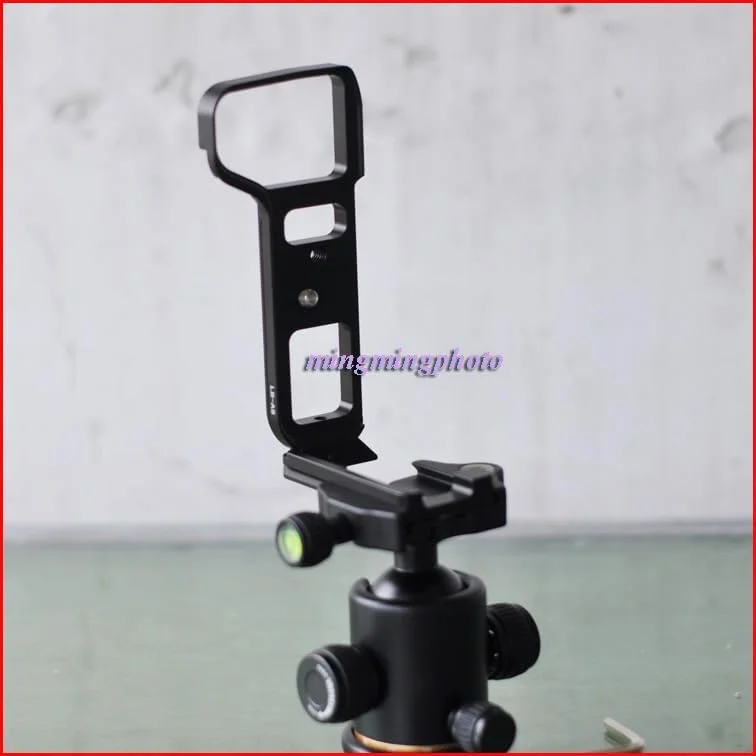 AECAM - براکت نوع L عمودی حرفه ای A7R2 A7II A7RII A7S2، صفحه رهاسازی سریع سه پایه، دسته گریپ پایه، Androids ILCE-9 A9 A7RIII A7III (قرمز A7R2 A7II A7RII) AECAM - براکت نوع L عمودی حرفه ای A7R2 A7II A7RII A7S2، صفحه رهاسازی سریع سه پایه، دسته گریپ پایه، Androids ILCE-9 A9 A7RIII A7III (قرمز A7R2 A7II A7RII)