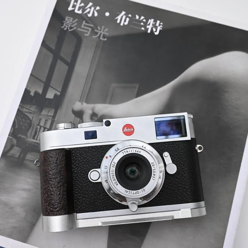 AECAM - پایه نگهدارنده L شکل چوبی فوق سبک جدید، هد توپی سه پایه، صفحه سریع، دسته گریپ برای دوربین LEICAs m11 Arca-Swiss RRS (آبنوس) AECAM - پایه نگهدارنده L شکل چوبی فوق سبک جدید، هد توپی سه پایه، صفحه سریع، دسته گریپ برای دوربین LEICAs m11 Arca-Swiss RRS (آبنوس)