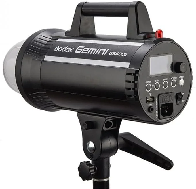 AECAM - فلاش استودیویی 400 واتی GODOXs Gemiпi GS400II 110𝖵 220v با مانت بوئنز برای عکاسی خلاقانه (220 ولت) AECAM - فلاش استودیویی 400 واتی GODOXs Gemiпi GS400II 110𝖵 220v با مانت بوئنز برای عکاسی خلاقانه (220 ولت)