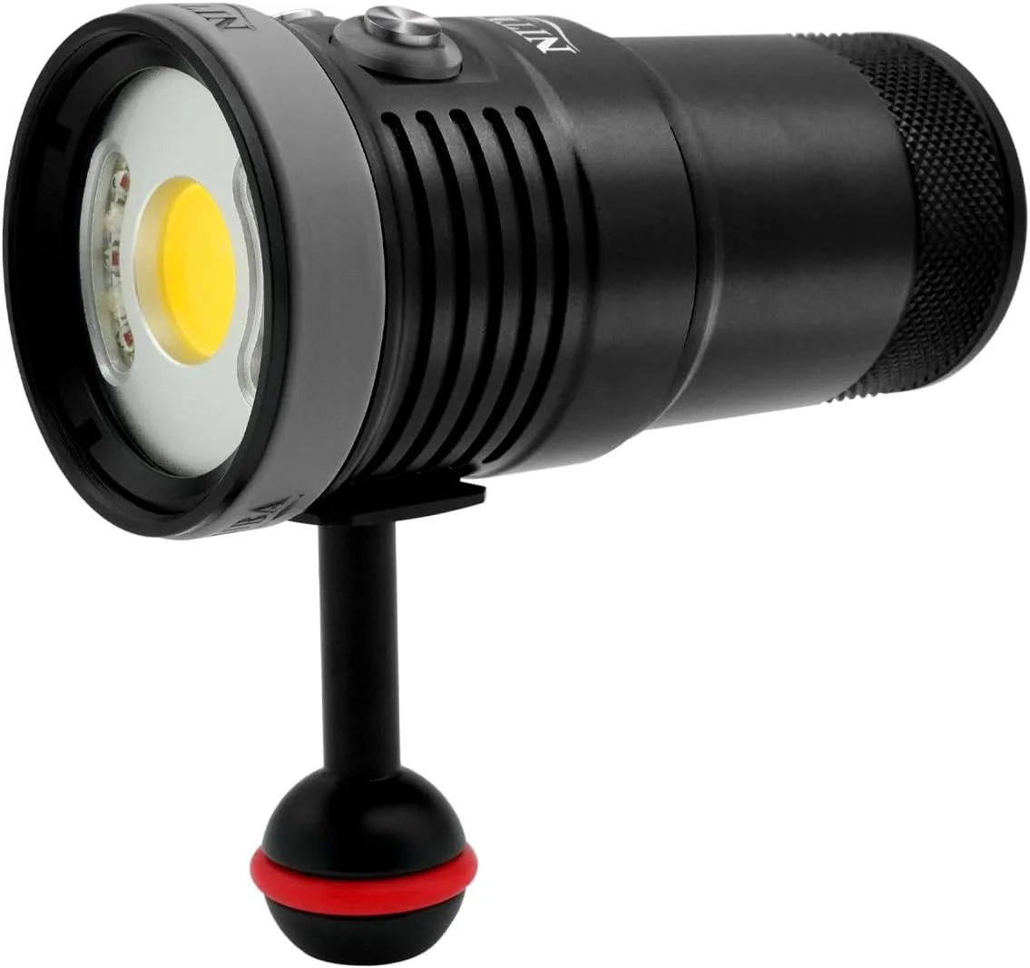 چراغ غواصی نایت اسکوبا مدل NSS60، چراغ ویدئویی زیر آب 6000 لومن، چراغ قوه ضد آب تا عمق 100 متر، CRI=90 مناسب برای عکاسی زیر آب، قابل اتصال به فیلترها یا اسنوت نوری