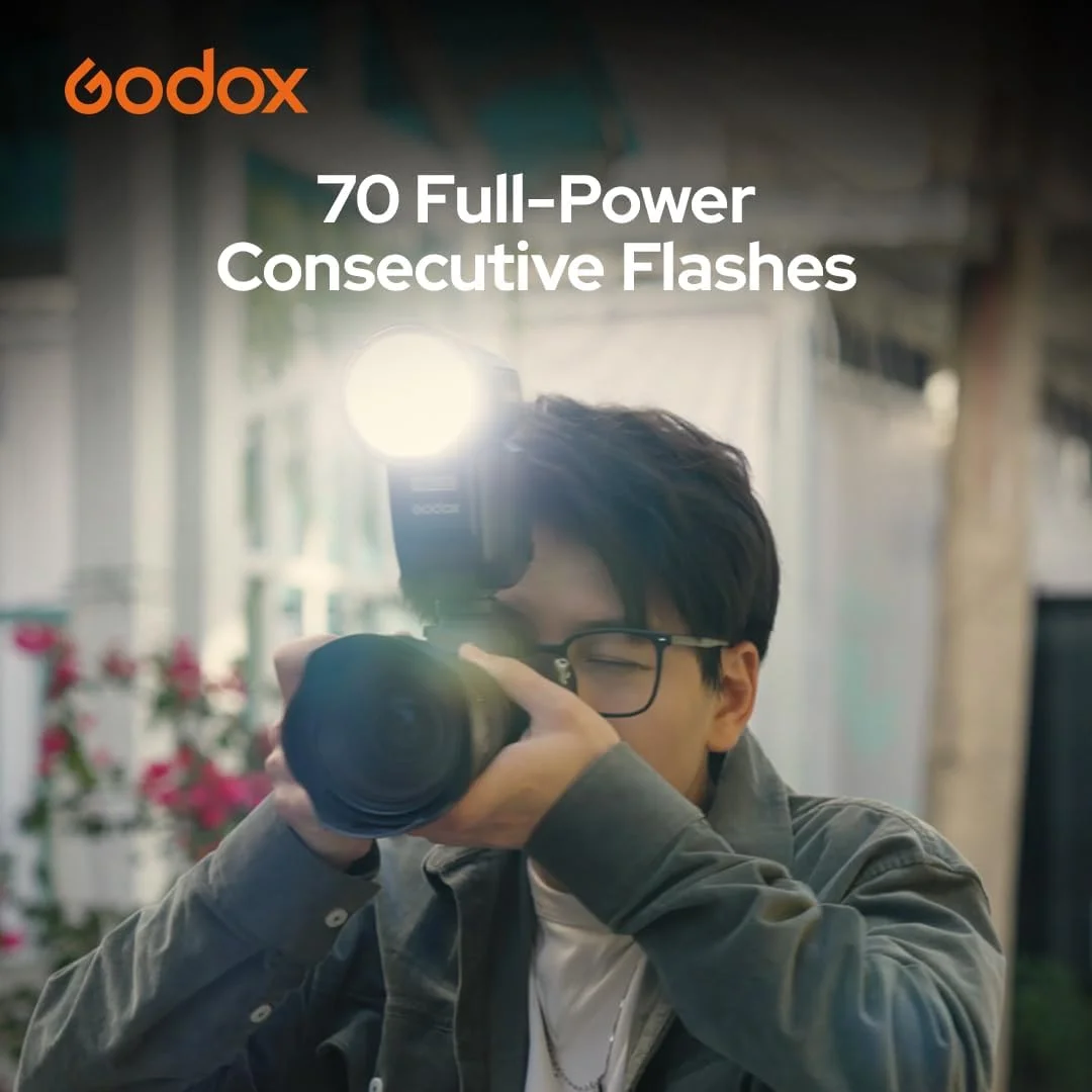فلاش Godox V100-F برای دوربین فوجی، فلاش اسپیدلایت دوربین با سر گرد، سیستم بی سیم TTL با صفحه لمسی 2.4G X برای فوجی (ارتقاء Godox V1) فلاش Godox V100-F برای دوربین فوجی، فلاش اسپیدلایت دوربین با سر گرد، سیستم بی سیم TTL با صفحه لمسی 2.4G X برای فوجی (ارتقاء Godox V1)