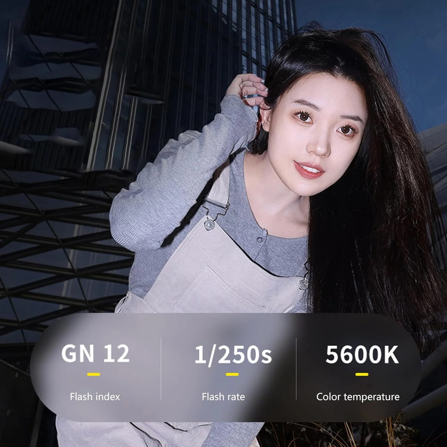 فلاش دوربین قابل حمل F12 با نور 6000K و پایه اتصال کفشکی استاندارد، مناسب برای عکاسی دیجیتال در فضای باز فلاش دوربین قابل حمل F12 با نور 6000K و پایه اتصال کفشکی استاندارد، مناسب برای عکاسی دیجیتال در فضای باز