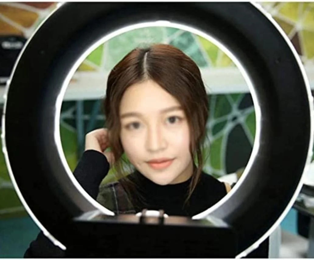 نور حلقه ای 14 اینچی یوول برای موبایل و عکاسی، حلقه آینه ای سلفی قابل حمل برای تماس های ویدیویی، عکاسی و کلاس های آنلاین با پایه سه پایه