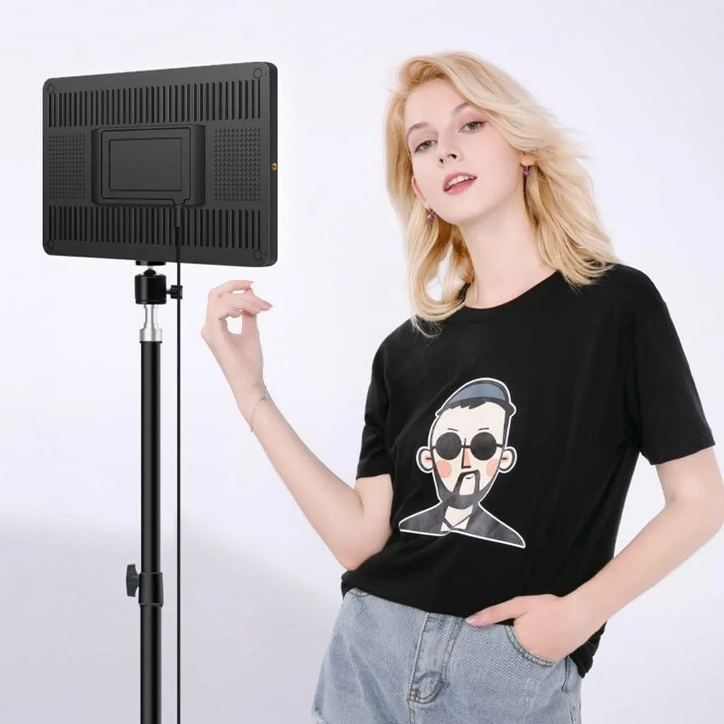 پنل نور عکاسی 10 اینچی با کنترل از راه دور، نور پرکننده LED قابل حمل با پایه، دو رنگ 3000K-6500K، برای ویدیوهای یوتیوب، وبلاگ، پخش زنده و آرایش