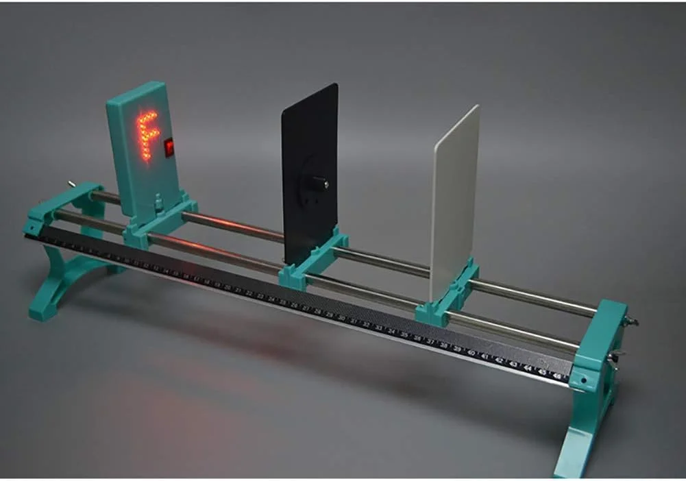 مجموعه آزمایش های علوم فیزیکی مدل آموزشی شامل چندین عدسی، سکوی آزمایش نوری و دو منبع نور برای ابزار تدریس مدرسه آشنایی کودکان