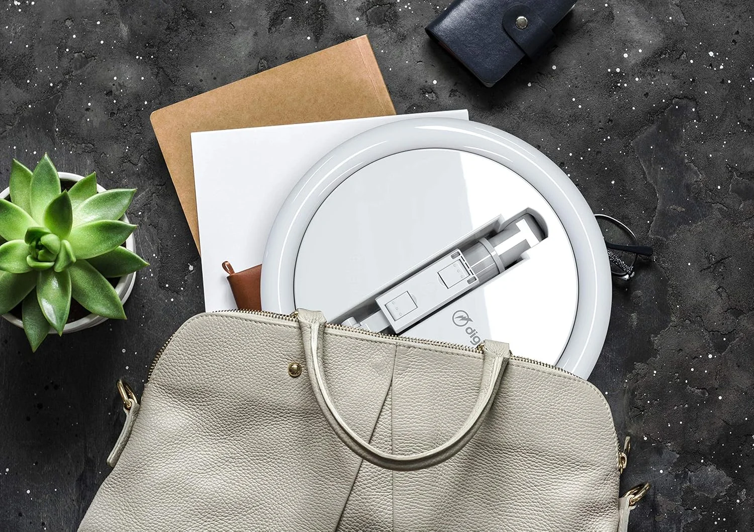 حلقه نور تاشو DigiPower