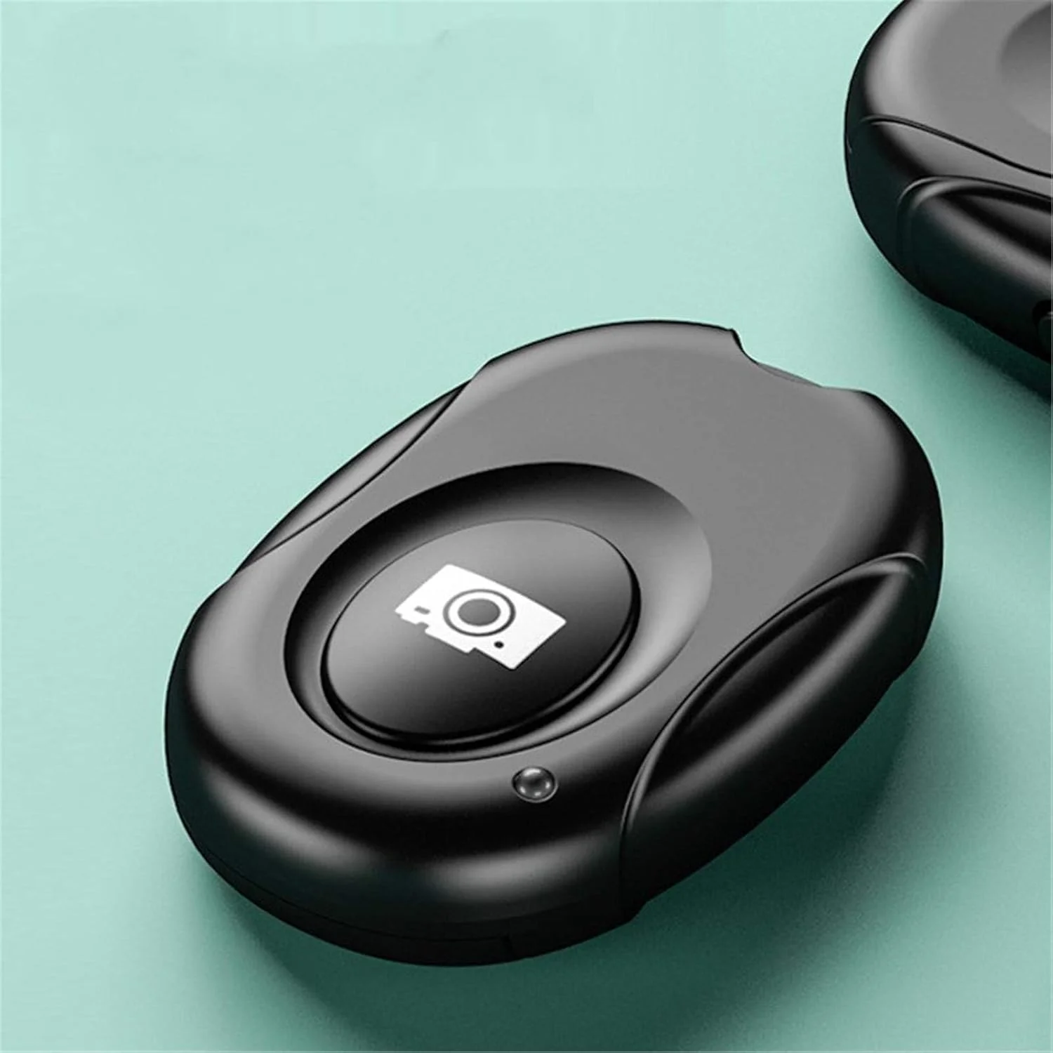 حلقه نور ال ای دی با پایه سه پایه، حلقه نور 10 اینچی با قابلیت تنظیم نور، 3 حالت رنگ و 10 روشنایی، تغذیه از طریق USB، نگهدارنده تلفن برای پخش زنده، آرایش، دوربین، سلفی (کنترل از راه دور بلوتوث)