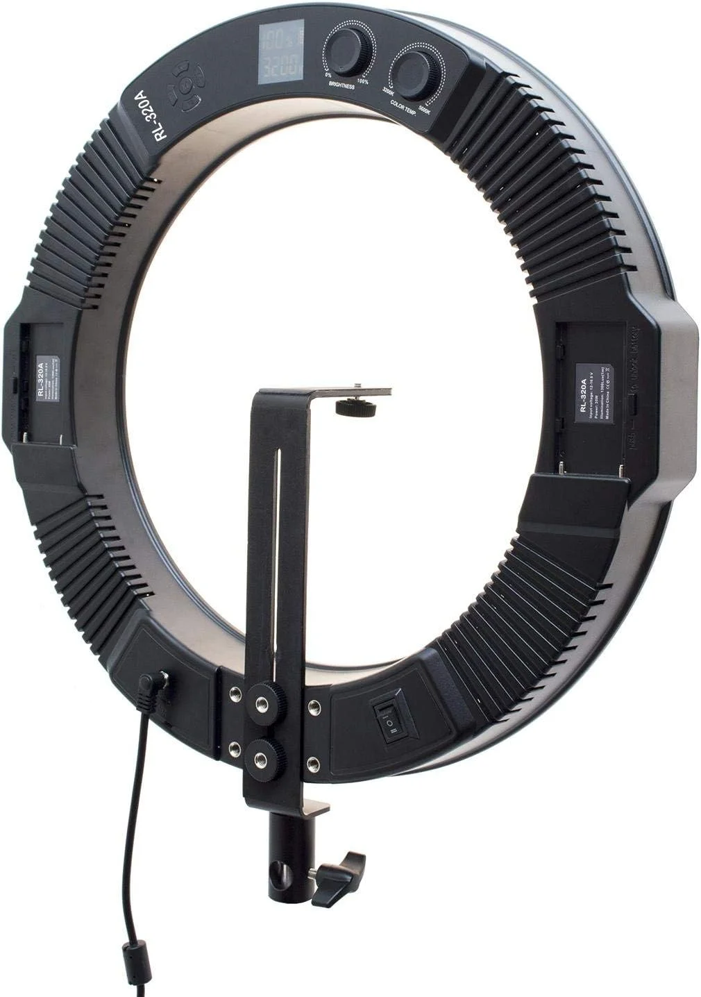 نور حلقه ای ویدئویی COOPIC RL-320A دو رنگ 3200K-5600K با قابلیت تنظیم نور (18 اینچ / 46 سانتی متر بیرونی 40 وات، 160 عدد LED SMD) نور حلقه ای ویدئویی COOPIC RL-320A دو رنگ 3200K-5600K با قابلیت تنظیم نور (18 اینچ / 46 سانتی متر بیرونی 40 وات، 160 عدد LED SMD)