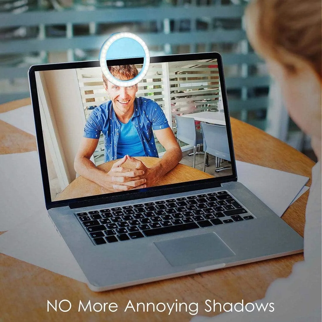 چراغ حلقه ای سلفی گیره ای کوچک قابل حمل، چراغ مکمل نور شب برای گوشی هوشمند - آبی چراغ حلقه ای سلفی گیره ای کوچک قابل حمل، چراغ مکمل نور شب برای گوشی هوشمند - آبی