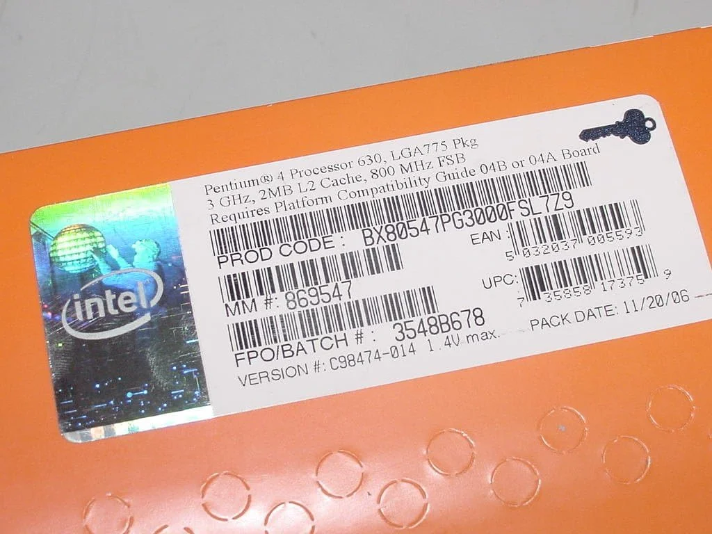 پردازنده اینتل پنتیوم 630 3 گیگاهرتز 2 مگابایت کش L2 - پردازنده ها (Intel Pentium 4, 3 GHz, Socket T (LGA 775), PC, 90 nm, 64-bit) پردازنده اینتل پنتیوم 630 3 گیگاهرتز 2 مگابایت کش L2 - پردازنده ها (Intel Pentium 4, 3 GHz, Socket T (LGA 775), PC, 90 nm, 64-bit)
