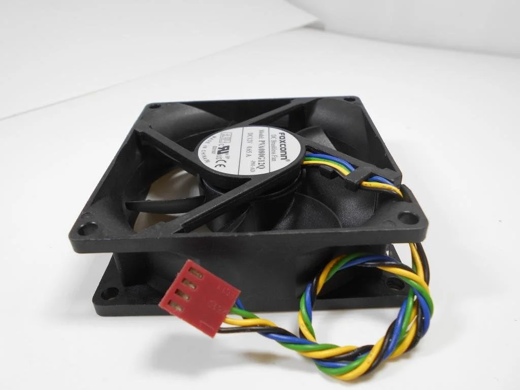 فن خنک کننده پردازنده Foxconn PVA080G12Q با ولتاژ 12 ولت، جریان 0.65 آمپر، ابعاد 80mm 8025 و اتصال 4 پین PWM با بلبرینگ هیدرولیک و جریان هوای بالا