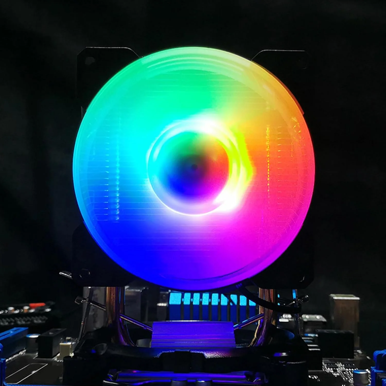 خنک کننده پردازنده XUMIUZIY AM4، خنک کننده بادی پردازنده 90 میلی متری برای LGA115X 1366 775 1200 2011 برای پردازنده های AM4 AM3+ AM3 FM2+ FM1، فن خنک کننده با نورپردازی RGB و سرعت 1800PRM و 2 لوله حرارتی مسی خنک کننده پردازنده XUMIUZIY AM4، خنک کننده بادی پردازنده 90 میلی متری برای LGA115X 1366 775 1200 2011 برای پردازنده های AM4 AM3+ AM3 FM2+ FM1، فن خنک کننده با نورپردازی RGB و سرعت 1800PRM و 2 لوله حرارتی مسی