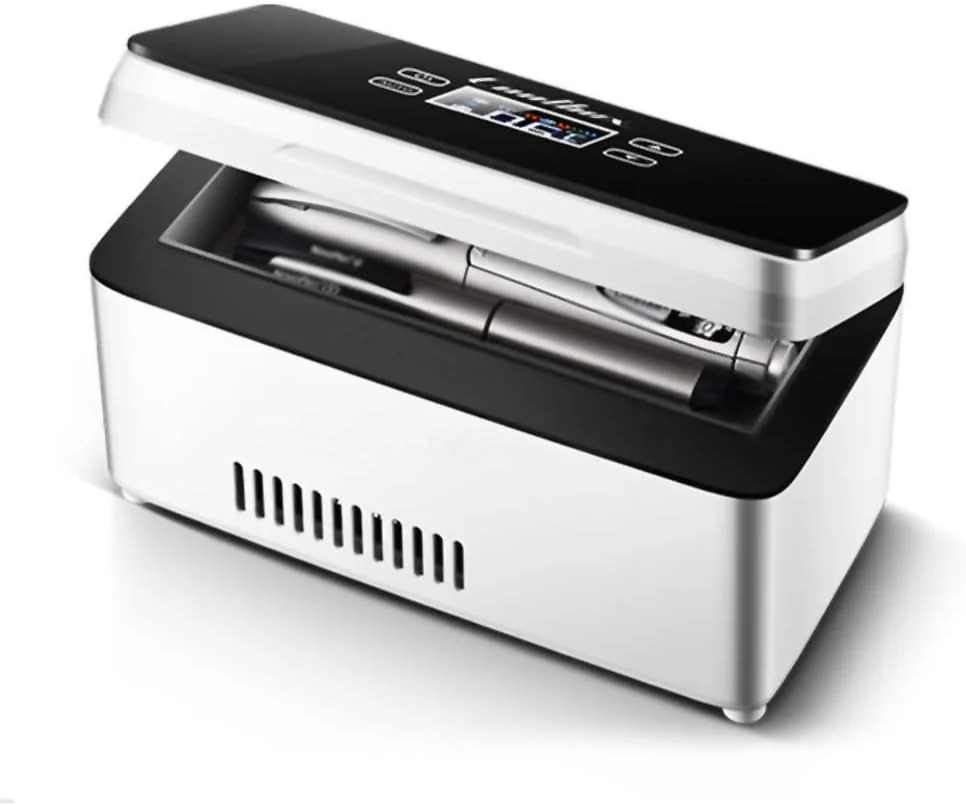 یخچال قابل حمل انسولین Zertylre با صفحه نمایش LCD، جعبه خنک کننده کوچک USB با دمای ثابت 2-8 درجه سانتیگراد، دارای آلارم برای خودرو، مسافرت، خانه، 1 باتری یخچال قابل حمل انسولین Zertylre با صفحه نمایش LCD، جعبه خنک کننده کوچک USB با دمای ثابت 2-8 درجه سانتیگراد، دارای آلارم برای خودرو، مسافرت، خانه، 1 باتری