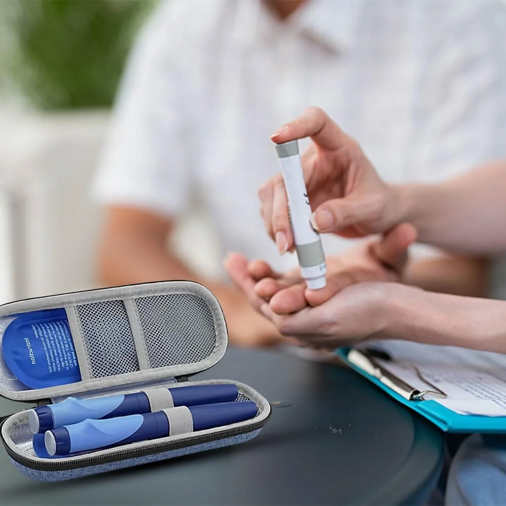 کیف خنک نگهدارنده انسولین با 2 بسته یخ، کیف قلم انسولین، خنک کننده داروی قابل حمل برای لوازم دیابتی، نگهداری قلم انسولین و بسته مسافرتی کوچک کیف خنک نگهدارنده انسولین با 2 بسته یخ، کیف قلم انسولین، خنک کننده داروی قابل حمل برای لوازم دیابتی، نگهداری قلم انسولین و بسته مسافرتی کوچک