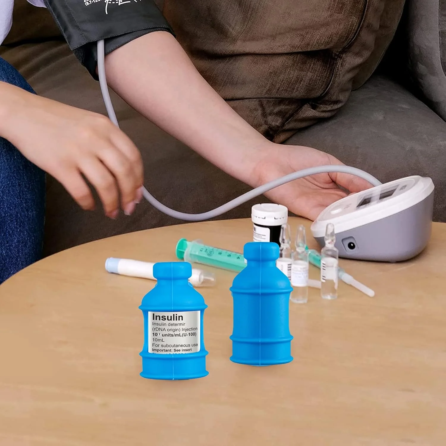 بسته 3 عددی محافظ ویال انسولین betevie برای افراد دیابتی، محافظ سیلیکونی بطری انسولین برای محافظت از ویال انسولین در برابر شکستن (آبی)