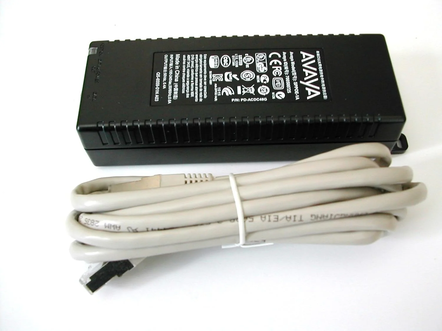 تزریق کننده تک پورت PoE تلفن IP آوایا مدل SPPOE-1A (700500725)