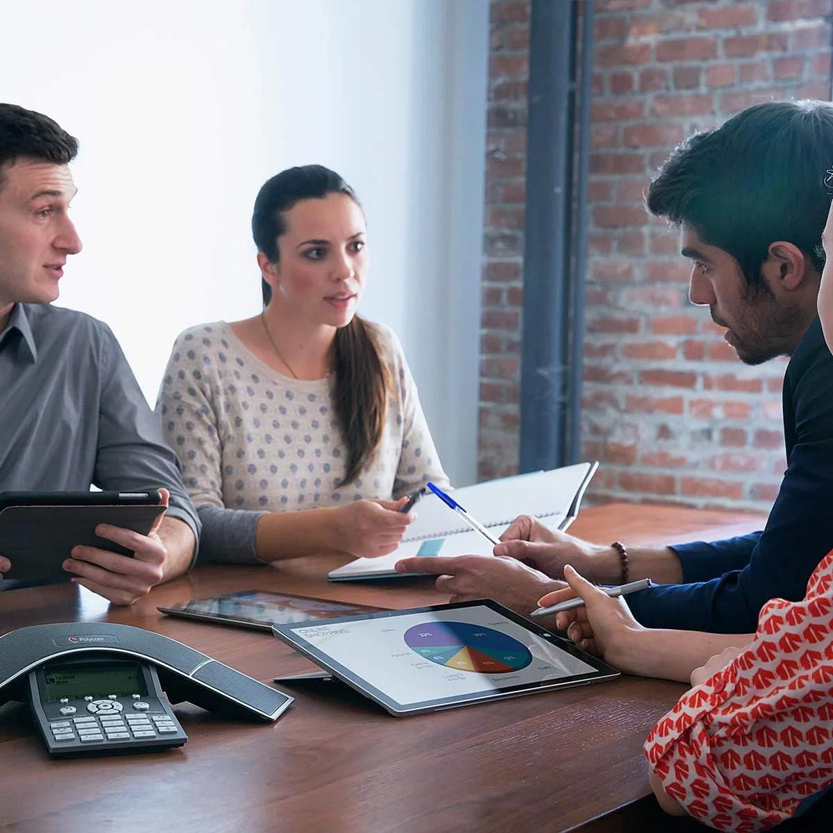 تلفن کنفرانس تحت شبکه Polycom Soundstation IP 7000 (بدون منبع تغذیه)