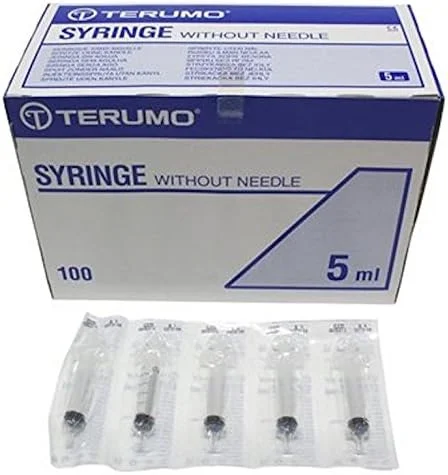 سرنگ 5 میلی لیتری ترومو، نوک لغزنده، بسته 100 عددی سرنگ 5 میلی لیتری ترومو، نوک لغزنده، بسته 100 عددی