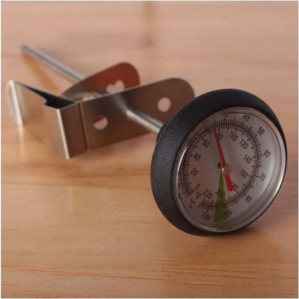 دماسنج قهوه Hingers - صفحه آنالوگ -10 تا 100 درجه سانتیگراد - خوانش فوری - میله استیل ضد زنگ - برای شیر، قهوه، نوشیدنی شکلاتی دماسنج قهوه Hingers - صفحه آنالوگ -10 تا 100 درجه سانتیگراد - خوانش فوری - میله استیل ضد زنگ - برای شیر، قهوه، نوشیدنی شکلاتی